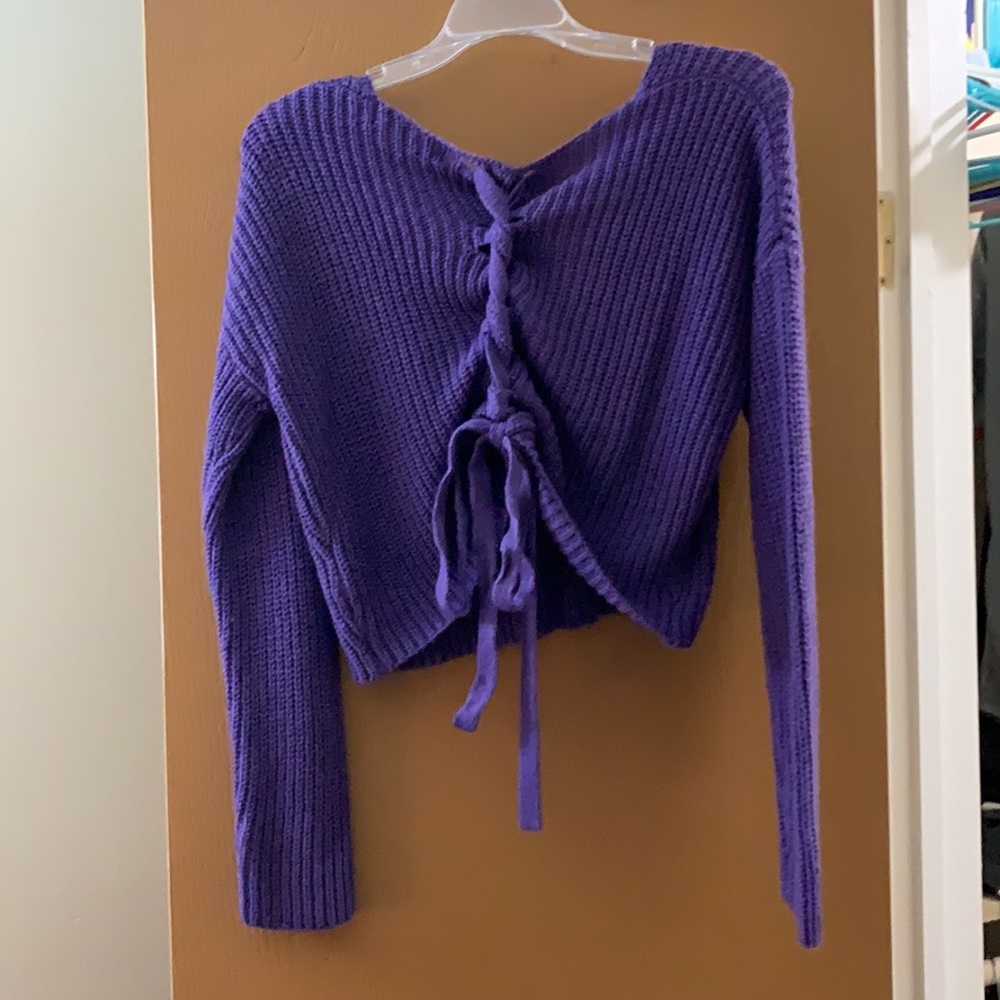 💚 6 items for $25 💚▪️ FOREVER 21 ▪️ Purple Crop Sweater - Picture 3 of 11